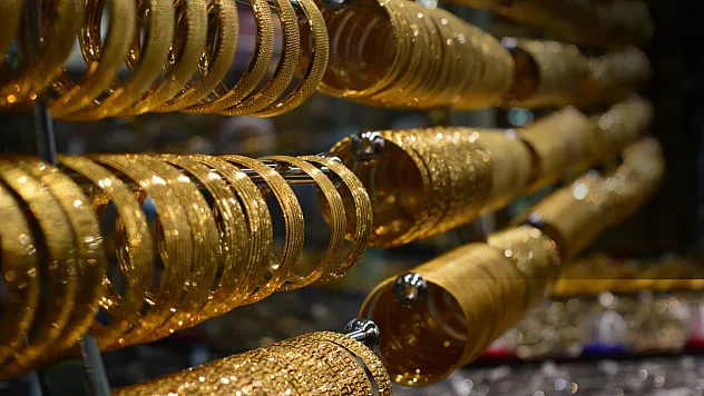Altın fiyatları 25 Eylül 2026: Gram ve çeyrek altın ne kadar?