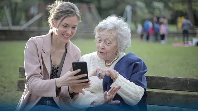 Alzheimer sürecinde hasta yakınları nelere dikkat etmeli?