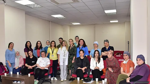 Ameliyathane hemşireliği sertifika programı sona erdi