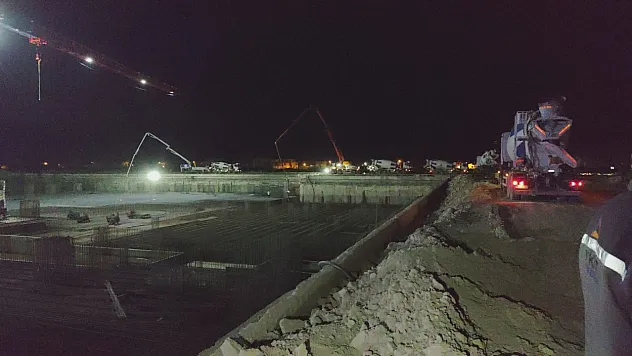 Antalya'da İnşaat Kazası: İşçi 7 Metre Yükseklikten Düştü
