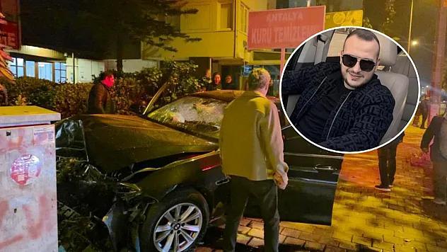 Antalya'da Otomobil Duvara Çarptı: Sürücü Hayatını Kaybetti