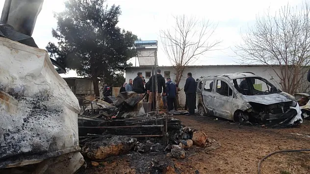 Antalya'da yangın faciası sera işçisi anne ve 5 çocuğu hayatını kaybetti