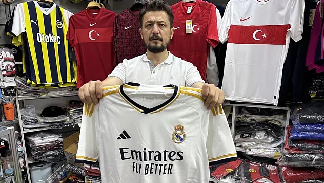 Arda Güler formaları Fethiye'de yok satıyor