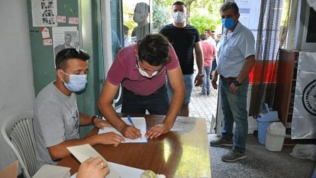 Avcılarda başkan değişmedi