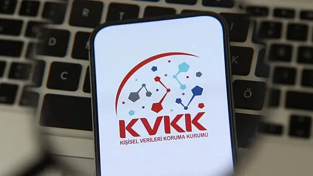 Avukata 'izinsiz SMS' atan tasarruf finansman şirketine KVKK'dan 1 milyon lira ceza