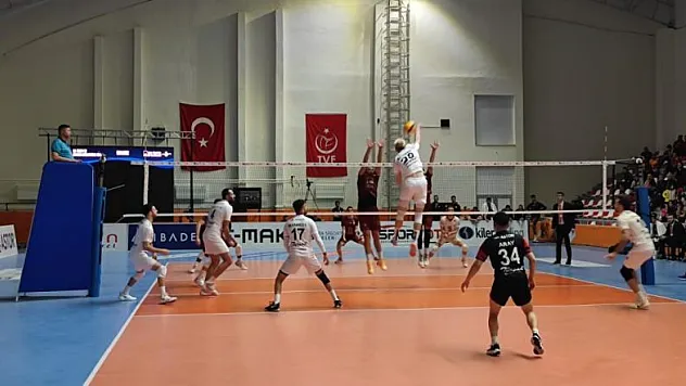 AXA Sigorta Efeler Ligi: TÜRŞAD: 1 - Galatasaray HDI Sigorta: 3