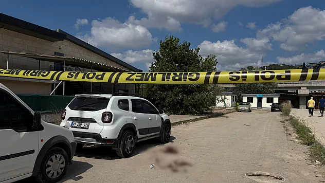 Ayrılık meselesi iki aileyi karşı karşıya getirdi: 2 yaralı, 10 gözaltı