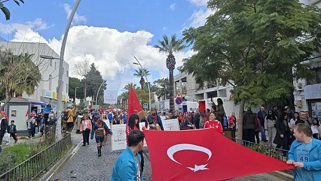 Badem Çiçeği Festivali sona erdi