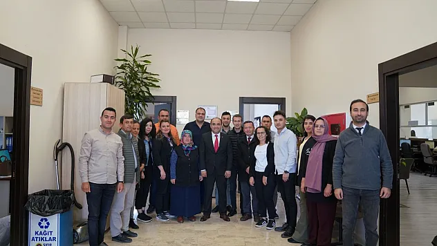 Başkan Akdenizli, Personeli İle Bayramlaştı