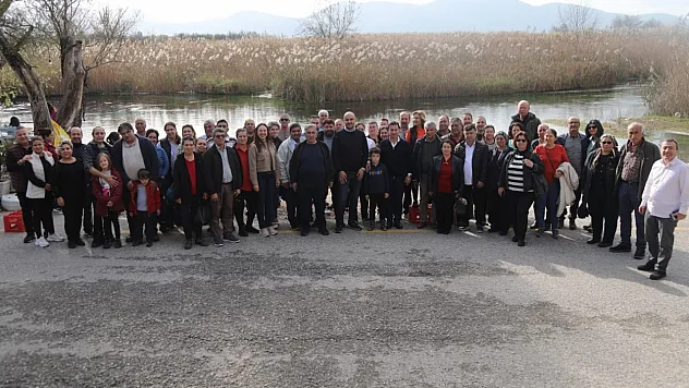 Başkan Aras, muhtarlarla buluştu