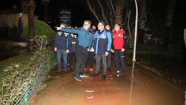 Başkan Aras, yoğun yağışlar sonrası tüm ekipleri sahaya sevk etti