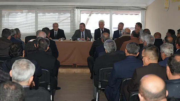 Başkan Topuz Muhtarlarla Bir Araya Geldi