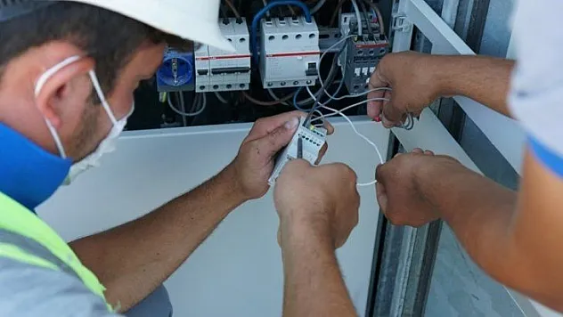 Belediye aydınlatmaları astronomik zaman saati ile çalışacak