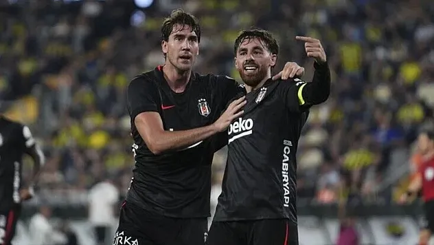 Beşiktaş, derbi galibiyetiyle taraftarına umut verdi