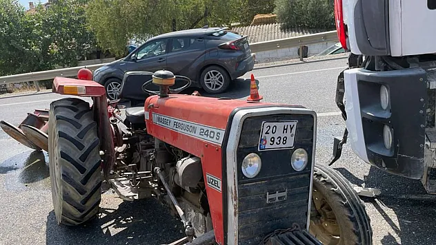 Beton Mikseri ile Traktör Çarpıştı