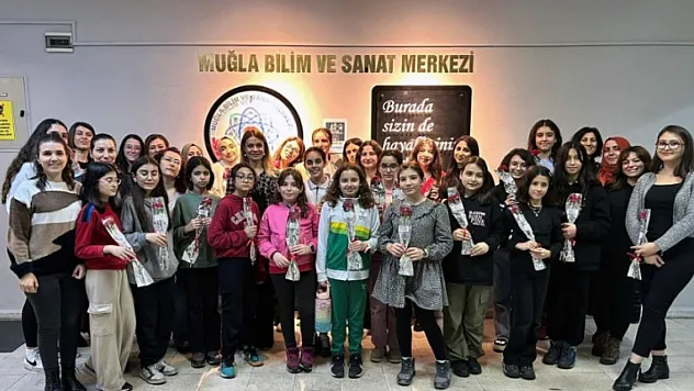 Bilimsel Etkinliklerle Kadınlar Günü Kutlandı