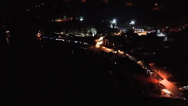 Bodrum'da ışıklar 'yıldızlar' için kısıldı