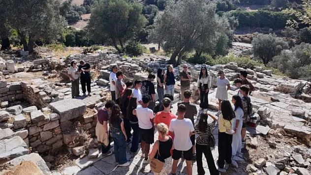 Bodrum'da öğrenciler Pedasa Antik Kenti'nde tarih ve doğayla buluştu