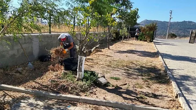 Bodrum'da ot temizliği çalışmaları sürüyor