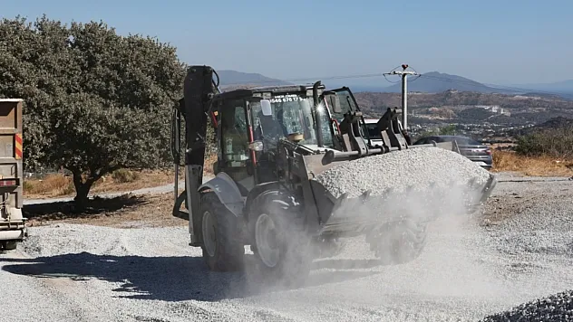 Bodrum'da sathi kaplama çalışmaları sürüyor