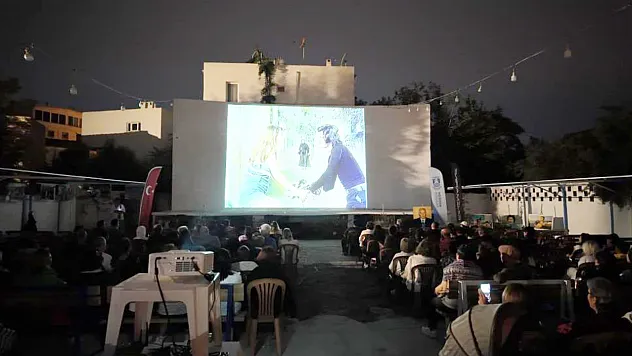 Bodrum'da sinema perdesinde 50 yıl öncesine yolculuk