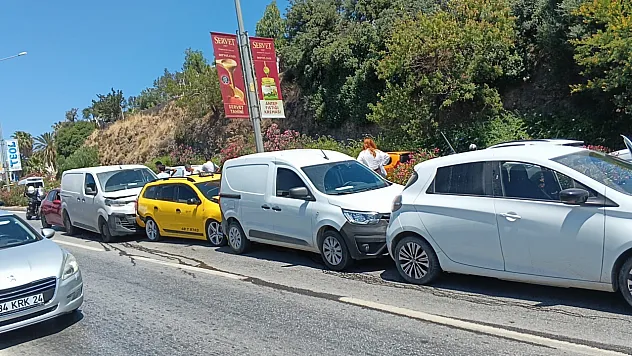 Bodrum'da zincirleme kaza: 5 araç birbirine girdi