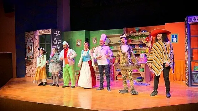 Bodrum Şehir Tiyatrosu'nda atölye çalışmaları devan ediyor