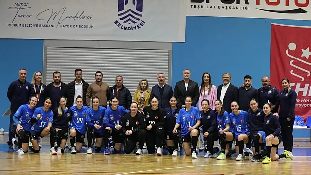 Bodrum'un kızları nefes kesen maçta Üsküdar'ı devirdi