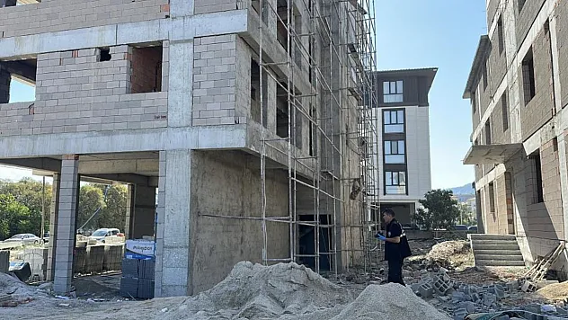 Burdur'da inşaatta çalışan çatı ustası hayatını kaybetti