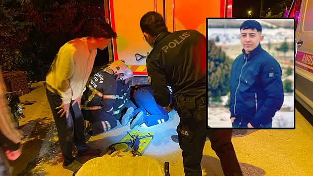 Burdur'da kontrolden çıkan motosiklet, park halindeki kamyonun altına girdi: 1 ölü