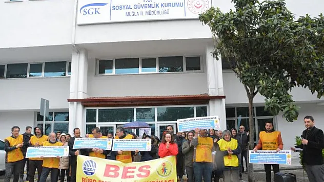 'Büro Emekçileri Sendikası: 'İtibarımızın iadesini istiyoruz'