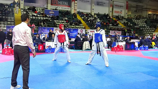 Büyükler Türkiye Taekwondo Şampiyonası Başladı