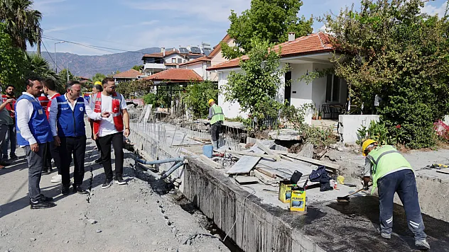 Büyükşehir Köyceğiz'in Yolları Yeniliyor