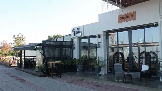 ÇAYLI, 'ADAY DEĞİLİM AMA SİYASETİN İÇİNDEYİM'