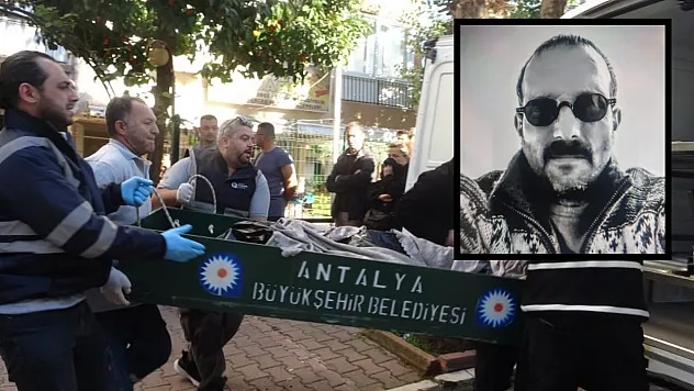 Cenaze aracını 'Özgür bunu bize nasıl yaptın' diyerek yolladı