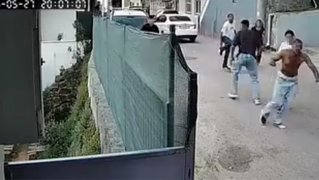 Cezaevinden izinle çıktı, eşini ve bir kadını sırtından bıçakladı