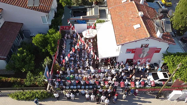 CHP Fethiye'de 'Mutlak Butlan' Gündemiyle Üye Buluşması Düzenledi