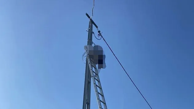 Çıktığı direkte akıma kapılan elektrikçi hayatını kaybetti