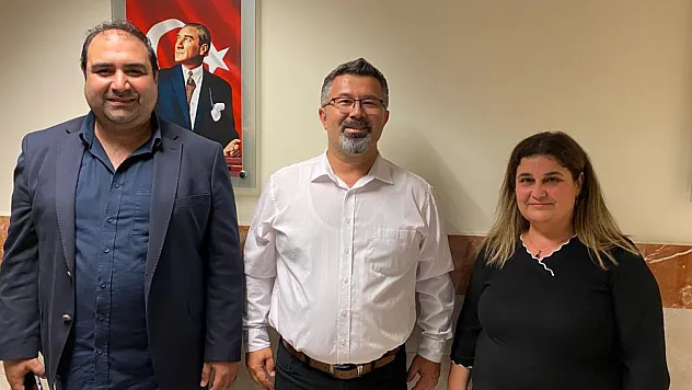 Çocuklar Anne ve Babalarıyla Aynı Sahnede