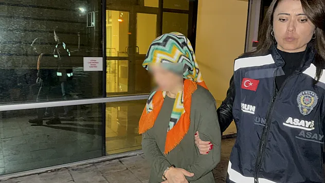 Çöpe atılan bebeğin sırrı çözülemedi: Tutuklu annenin yargılanması sürüyor
