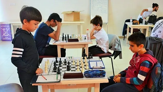 Cumhuriyet kutlamaları Satranç Turnuvası ile başladı