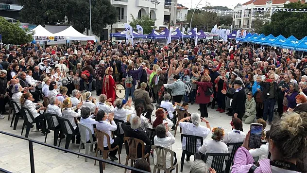 Datça'da 7. Badem Çiçeği Festivali coşkuyla başladı