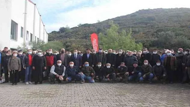 Datça'da orman yangınından mağdur olan 150 arıcıya, 34 bin 296 ton arı yemi dağıtıldı