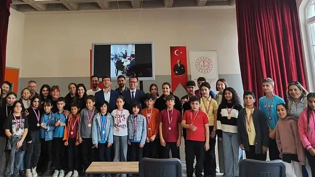 Datça'da zeka oyunları turnuvası düzenlendi