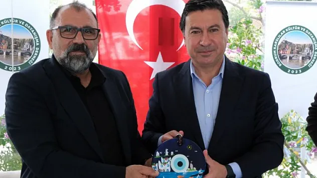 DAYANIŞMA VE BİRLEŞMEYLE SORUNLAR ÇÖZÜLÜYOR