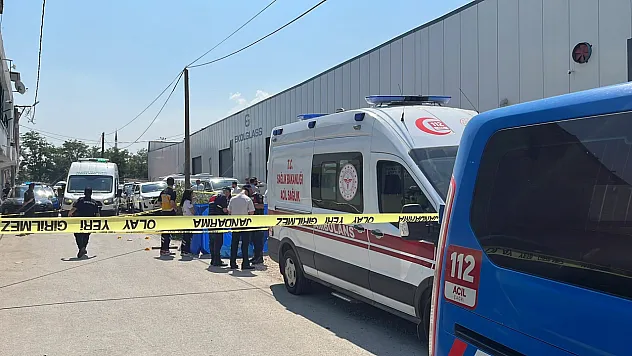 Dedikodu cinneti...Eniştesi ve eşini öldürdü