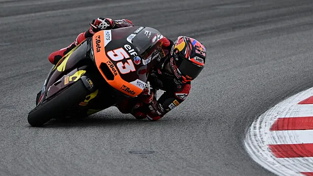 Deniz Öncü, Dünya Moto2 Şampiyonası'nın İspanya yarışını 22. sırada bitirdi