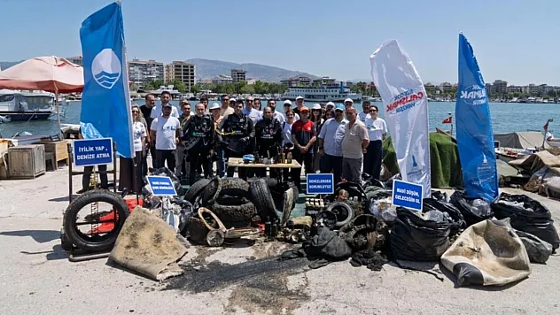Denizden çıkanlar pes dedirtti: Klozet kapağı ve araba lastiği bile var