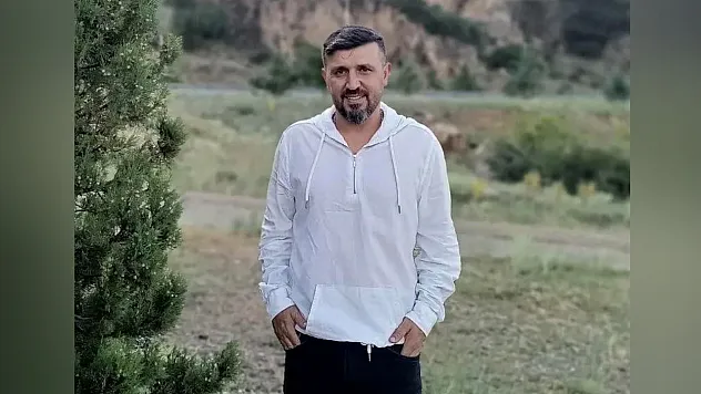 Denizli'de Eski Eşinin Sevgilisiyle Tartışan Kişi Bıçaklanarak Öldü
