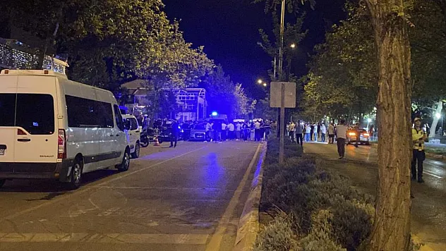 Denizli'de kafeye silahlı saldırı: 2 ölü, 4 yaralı